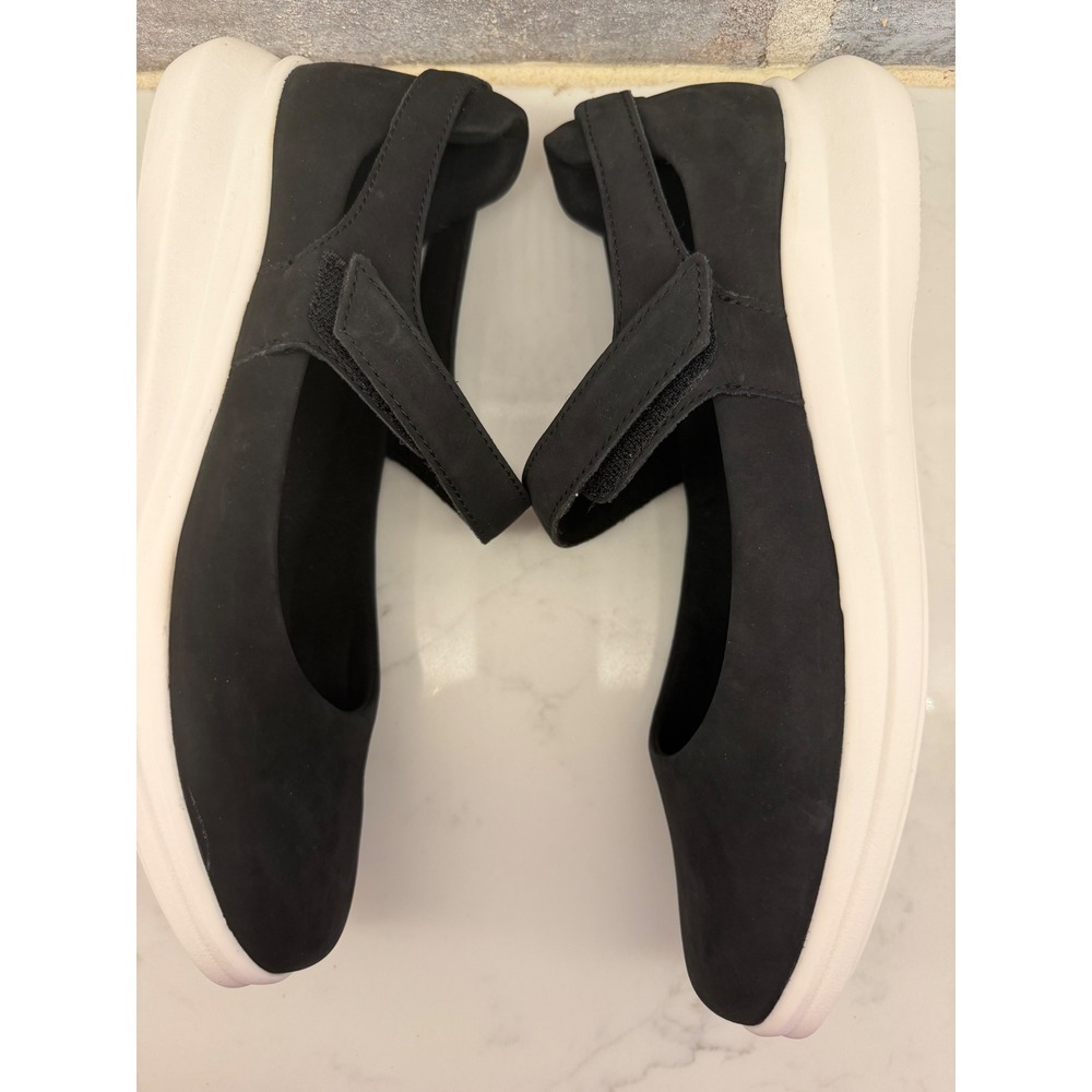 Clarks Artisan Lydell Size 7 Black Suede Nubuck Mary Jane Flats Contour Cushion - Picture 5 of 9